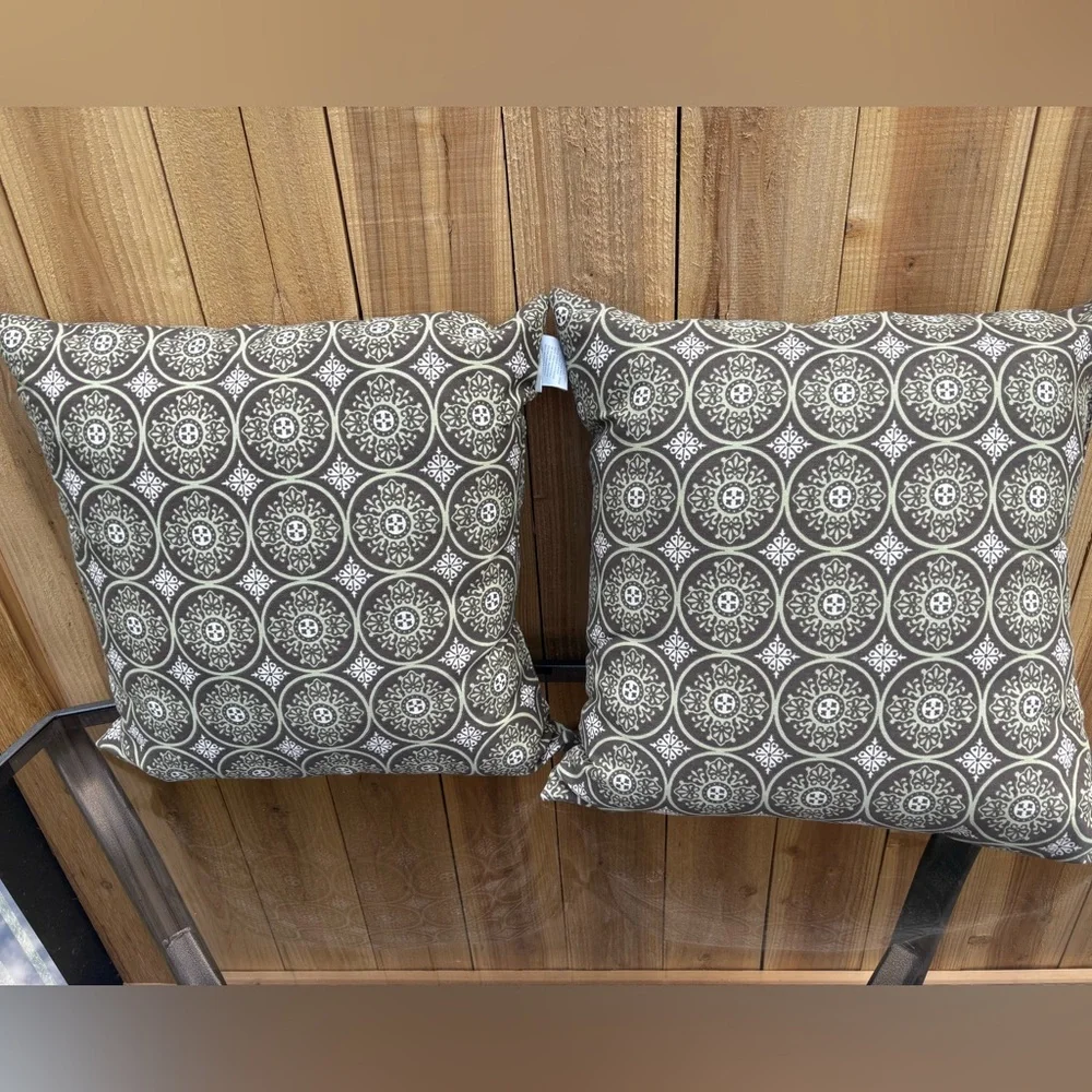 Restoration Hardware Olive Green Brown Set Of 2 Throw Pillows NICE Made In USA